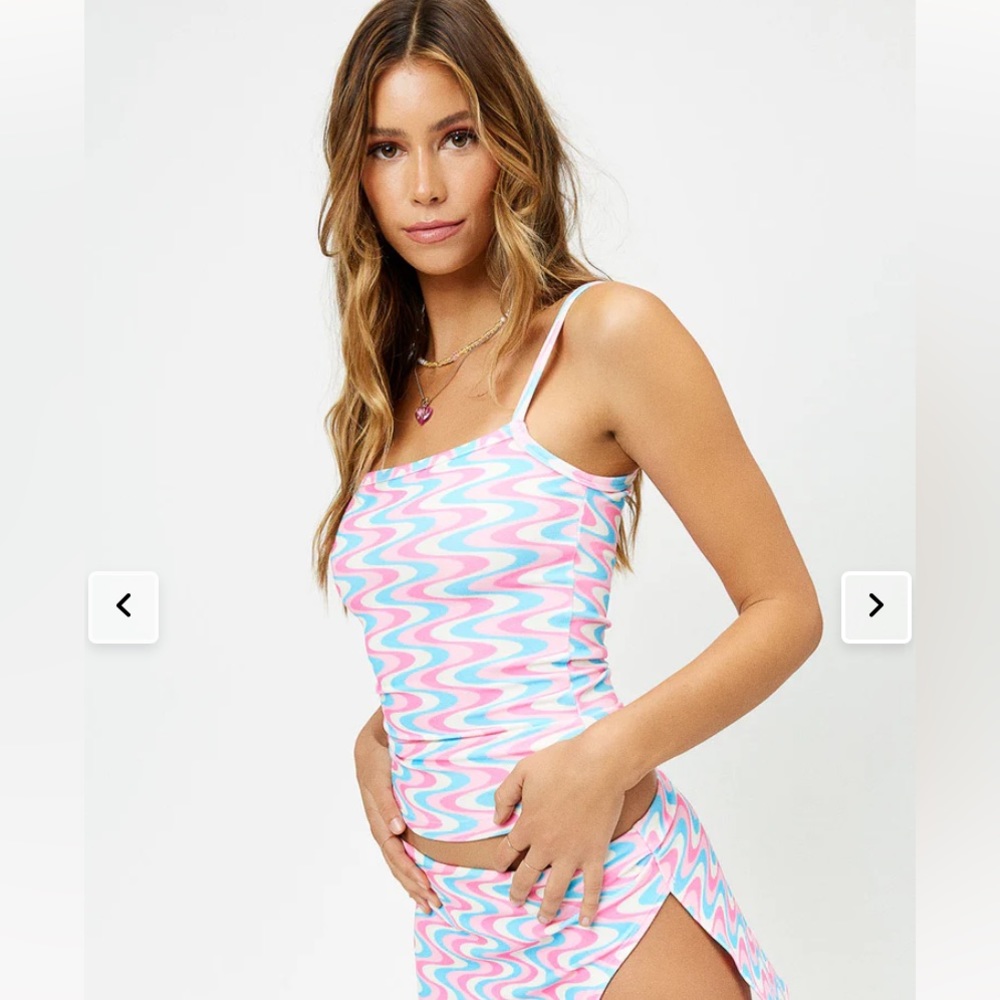 Courtney Scoop Terry Tank